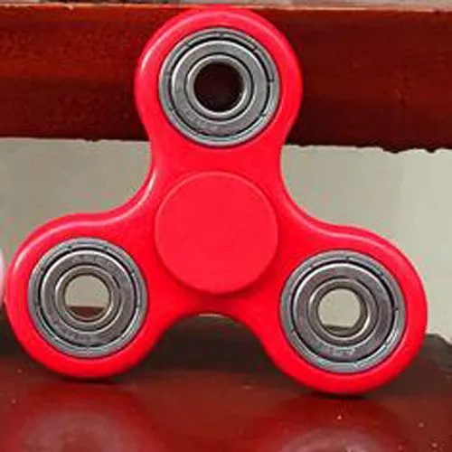 2017 New Black Tri-Spinner Fidgets Toy Plastic EDC Sensory Fidget Spinner For Autism and ADHD Kids/Adult Funny Anti Stress Toys