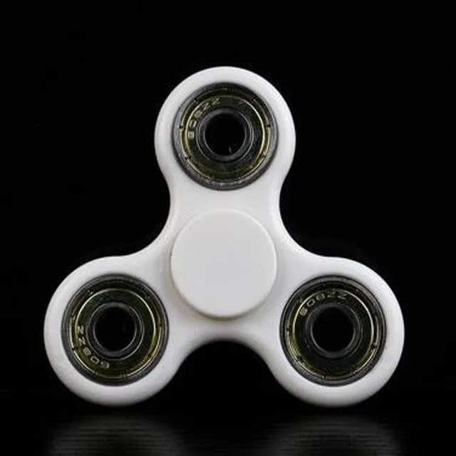 2017 New Black Tri-Spinner Fidgets Toy Plastic EDC Sensory Fidget Spinner For Autism and ADHD Kids/Adult Funny Anti Stress Toys