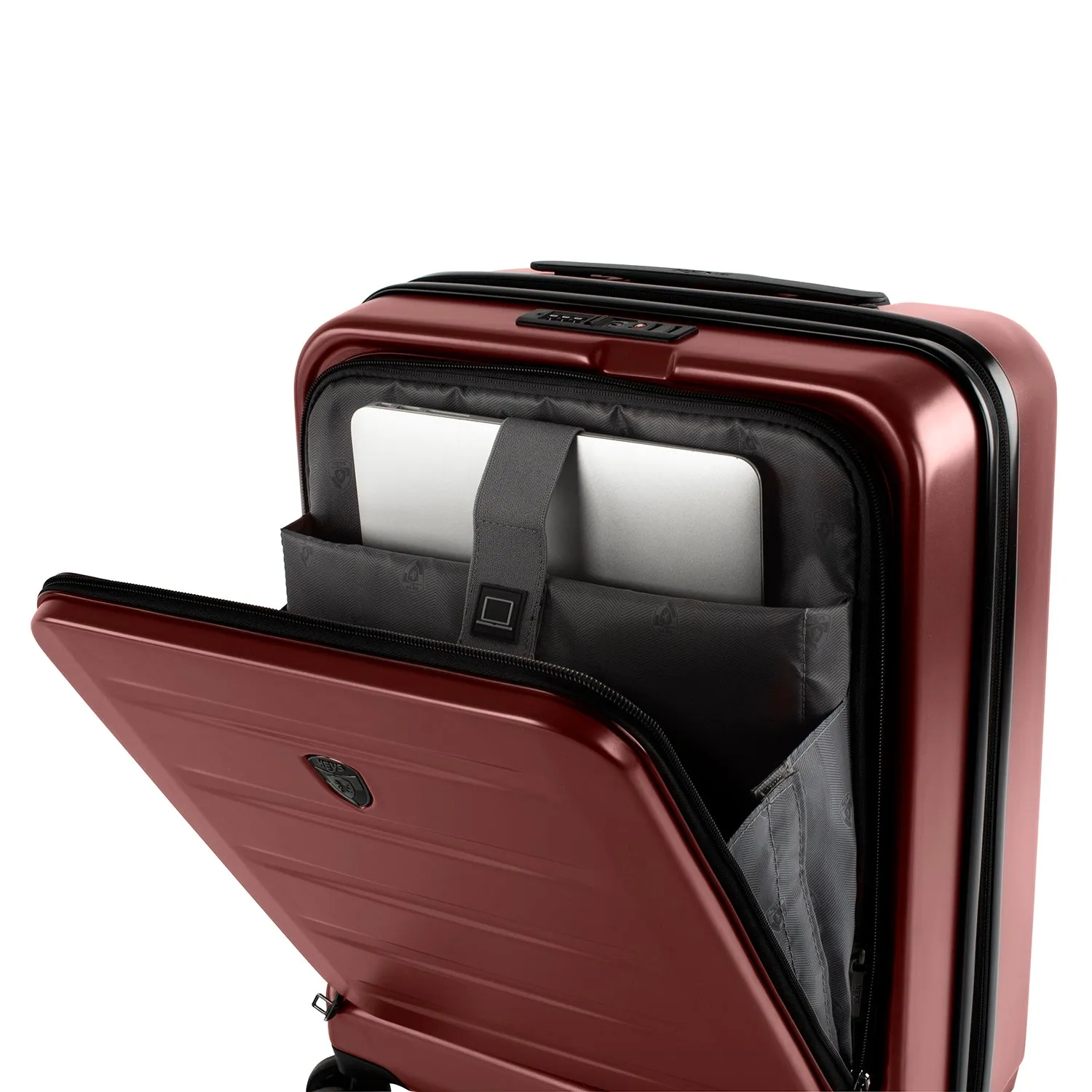Hatch 21" Carry-On Luggage