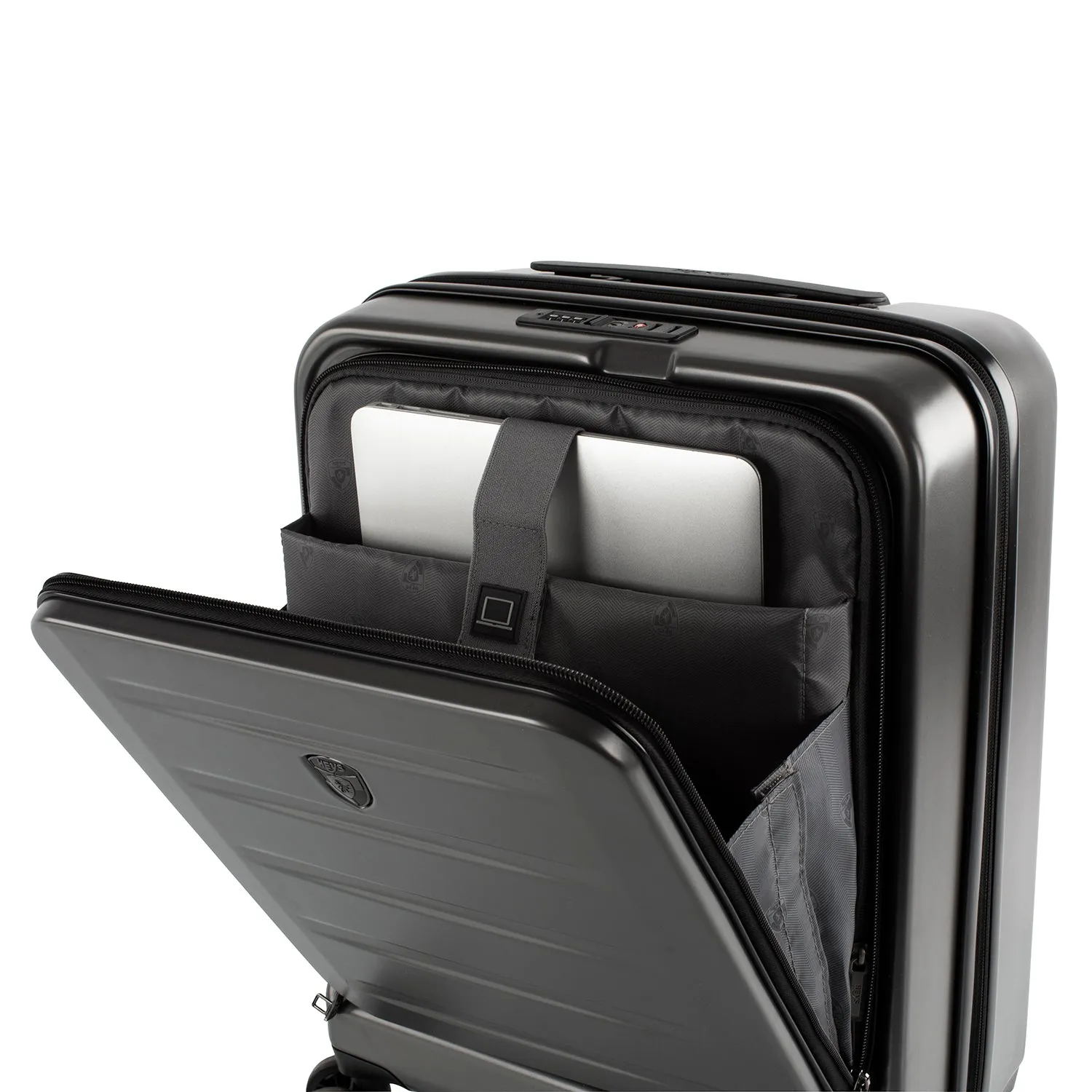 Hatch 21" Carry-On Luggage