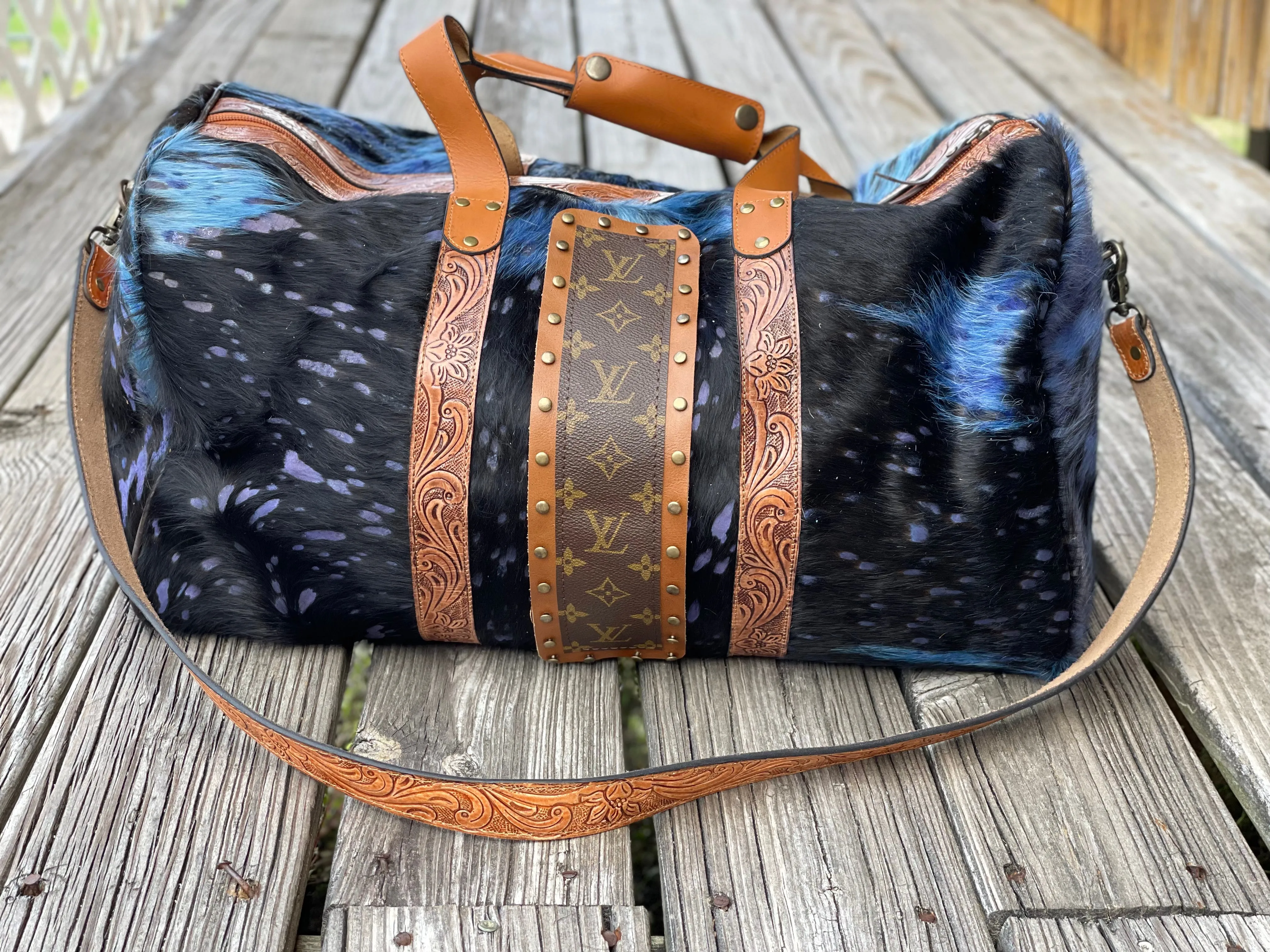 Large duffel HOH black, blue, and purple acid wash (4LV)