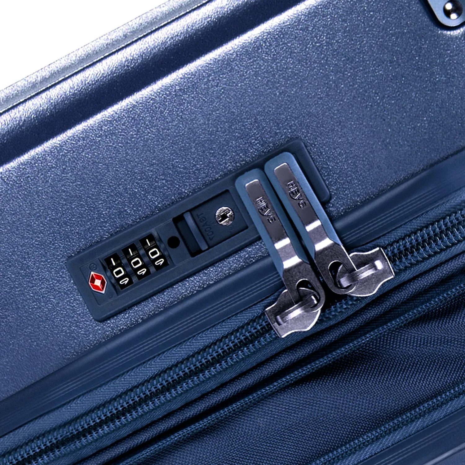 Luxe 30 Inch Luggage Trunk