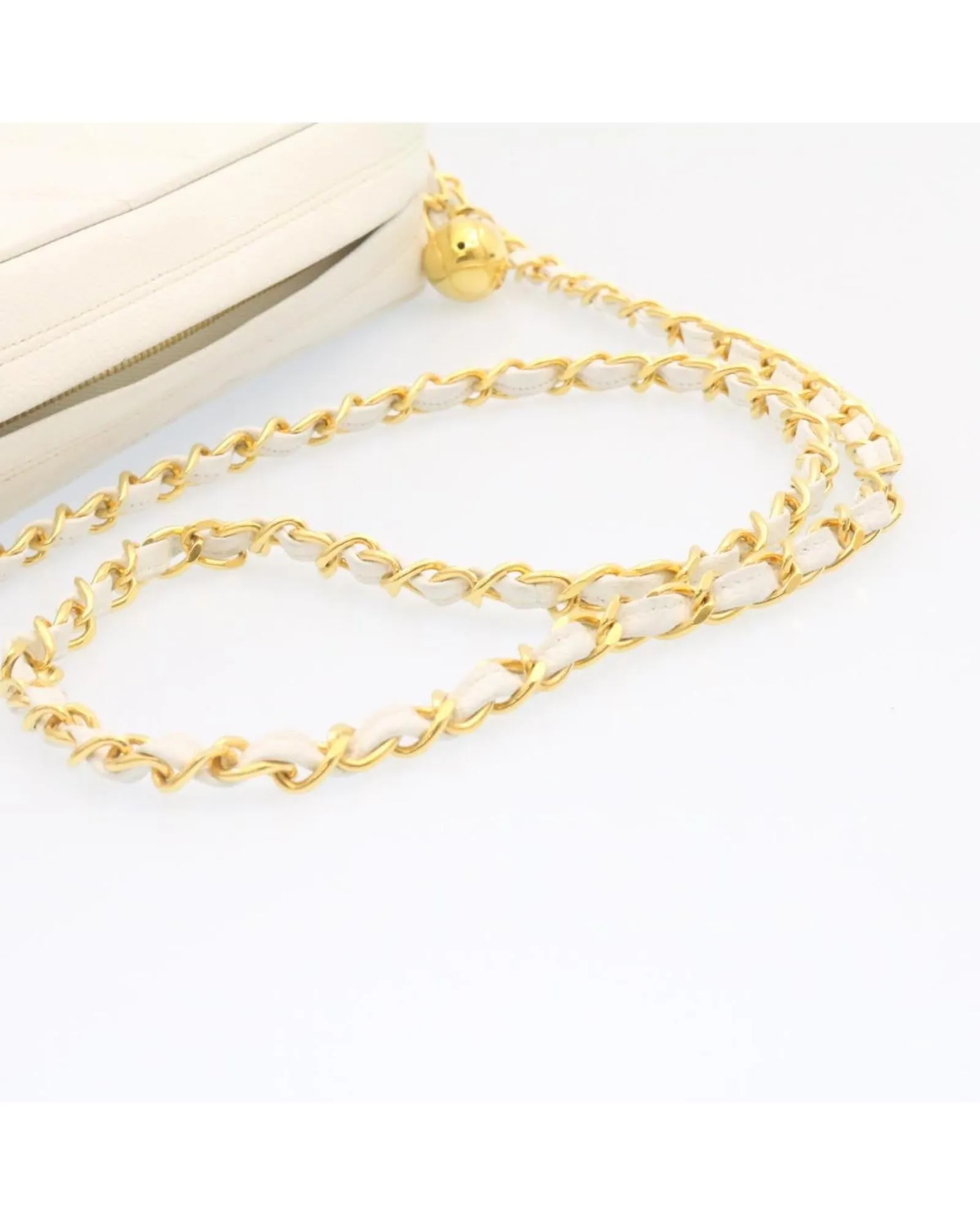 Matelasse Chain Shoulder Bag