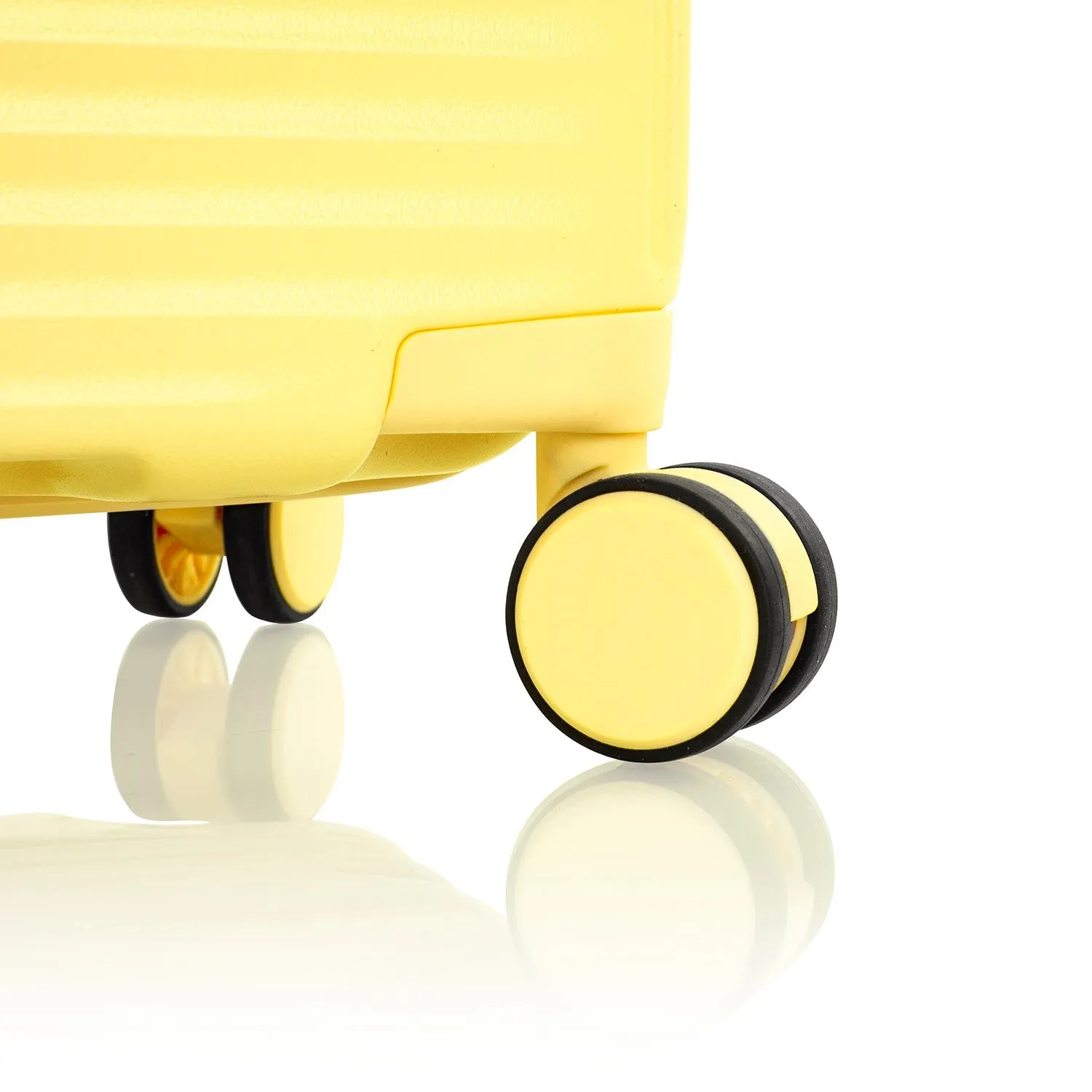 Pastel 21 Inch Carry-on Luggage