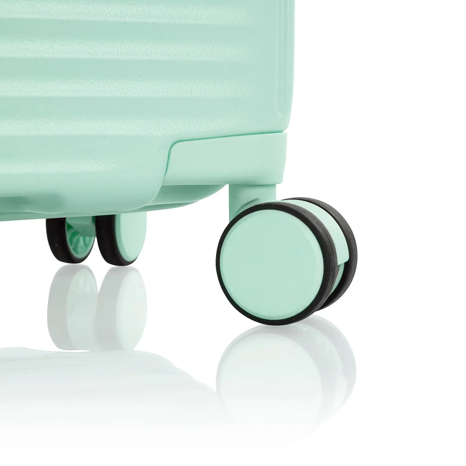 Pastel 21 Inch Carry-on Luggage